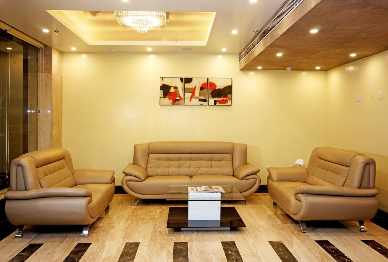 Amalfi Grand Hotel Patna  Ruang foto