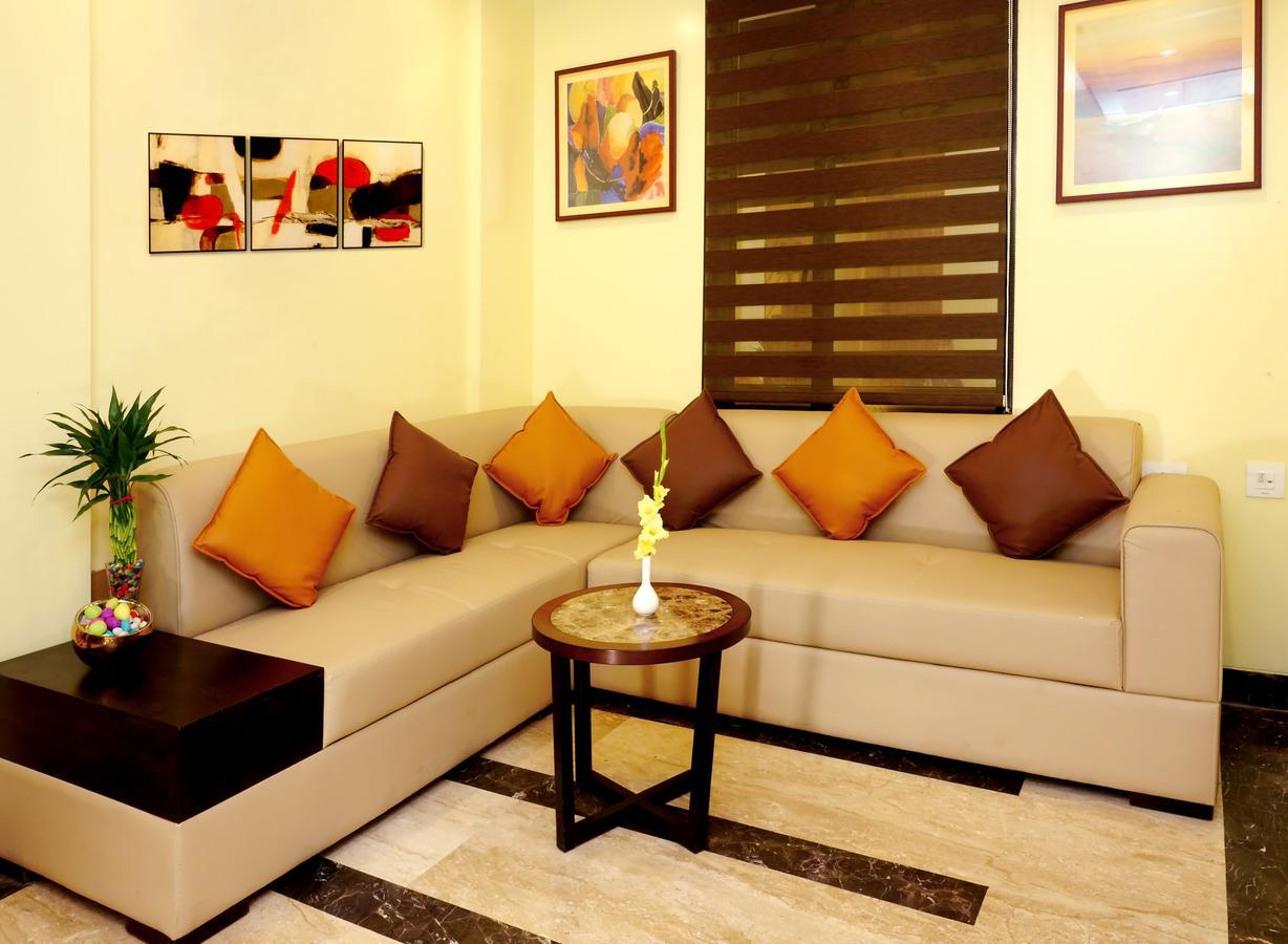 Amalfi Grand Hotel Patna  Ruang foto